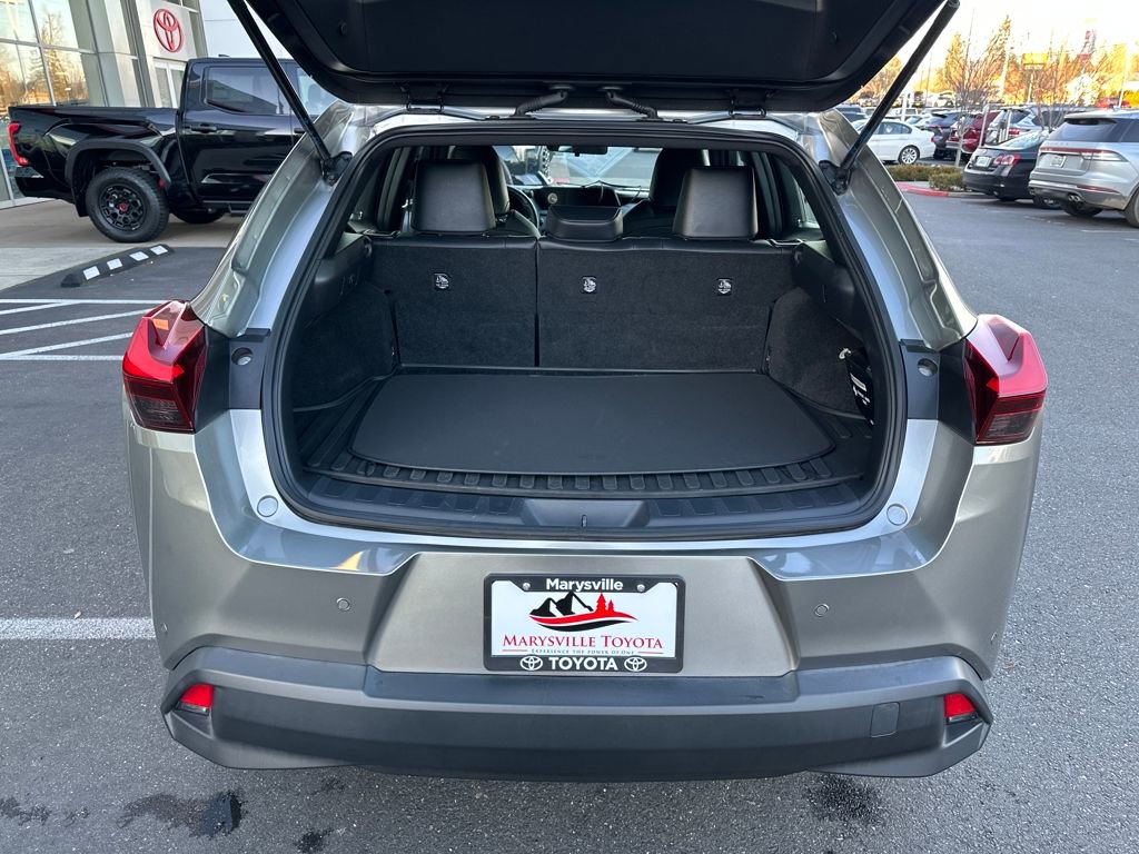 Used 2021 Lexus UX 250h image 25