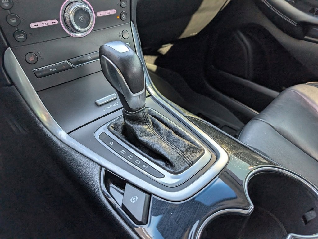 Used 2017 Ford Edge Titanium w/ Technology Package image 20