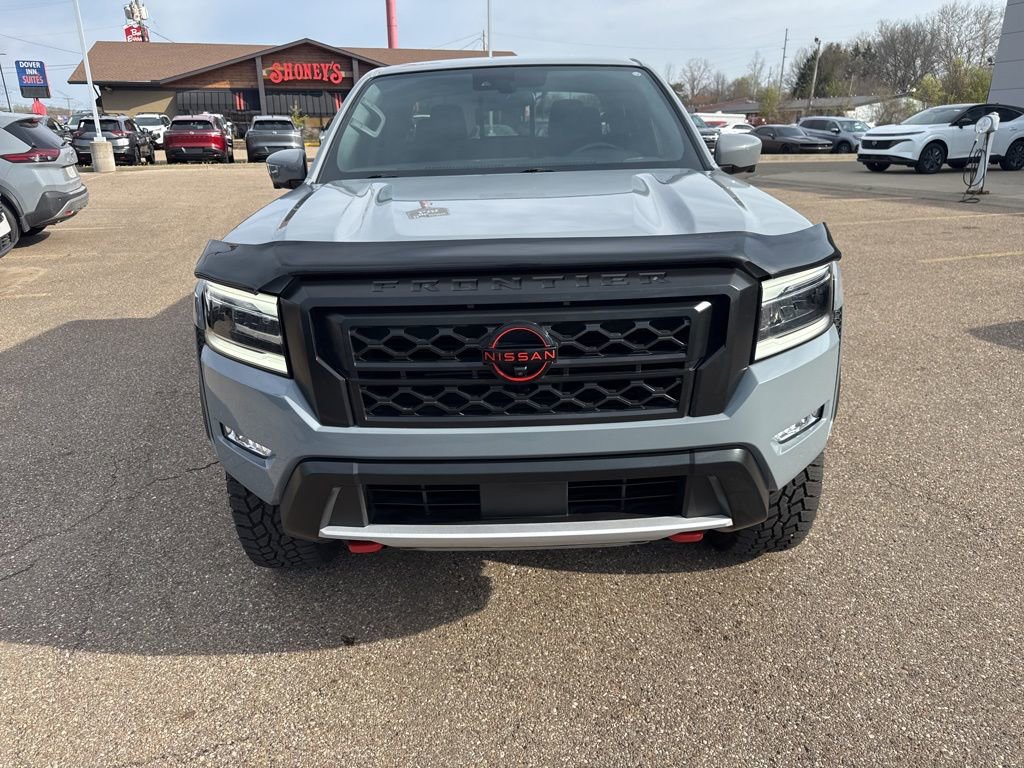 Used 2023 Nissan Frontier PRO-4X w/ Pro Convenience Package image 3