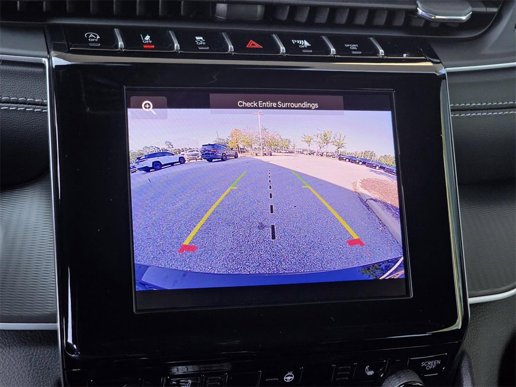 New 2025 Jeep Grand Cherokee L Altitude image 15