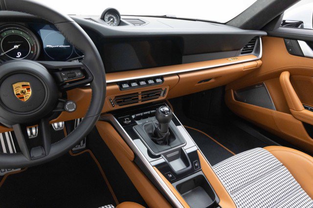 Used 2023 Porsche 911 Sport Classic image 20