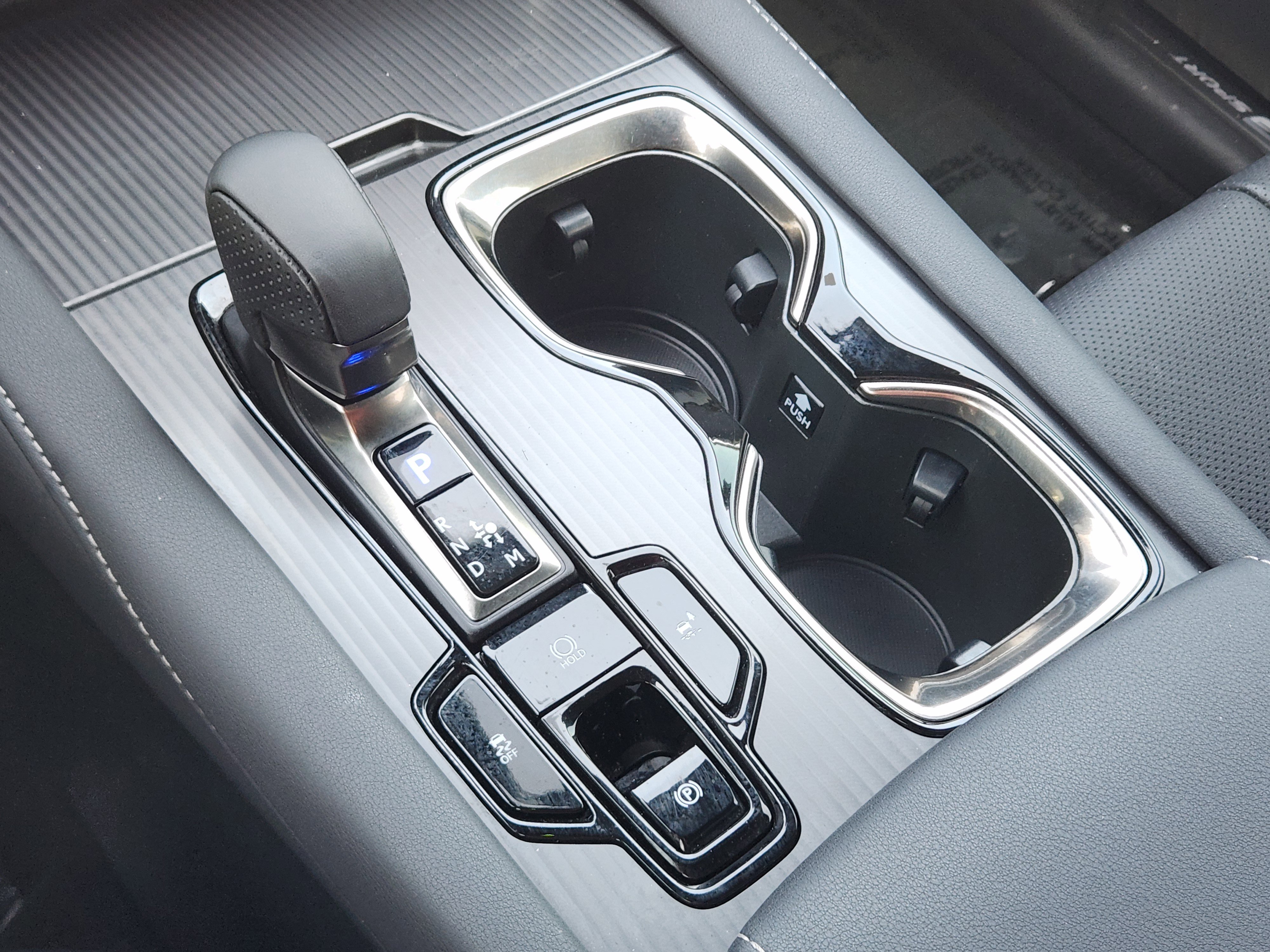 Used 2024 Lexus RX 500h F Sport w/ Accessory Package (K3) image 22