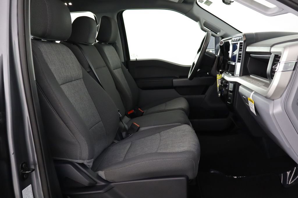 Used 2024 Ford F250 XL w/ STX Appearance Package image 18