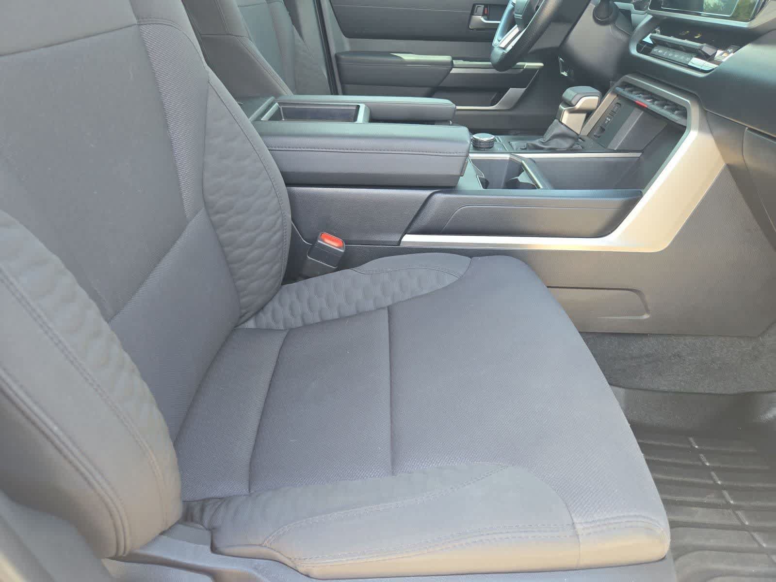 Used 2024 Toyota Tundra SR5 AWD/4WD image 18
