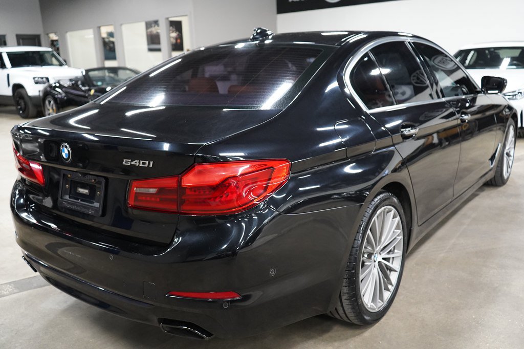 Used 2017 BMW 540i RWD image 5