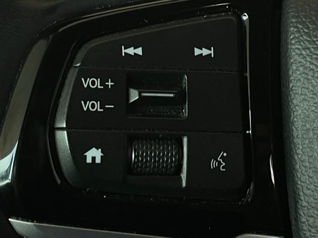 Certified 2025 Honda Odyssey Touring image 9