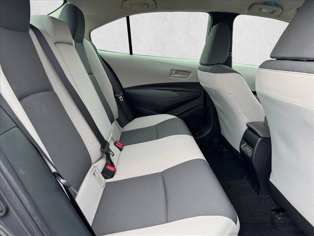 Used 2023 Toyota Corolla LE w/ Carpet Mat Package (TMS) FWD image 18