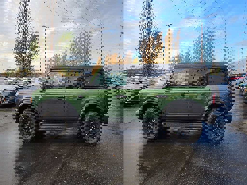 New 2025 Ford Bronco Outer Banks image 8