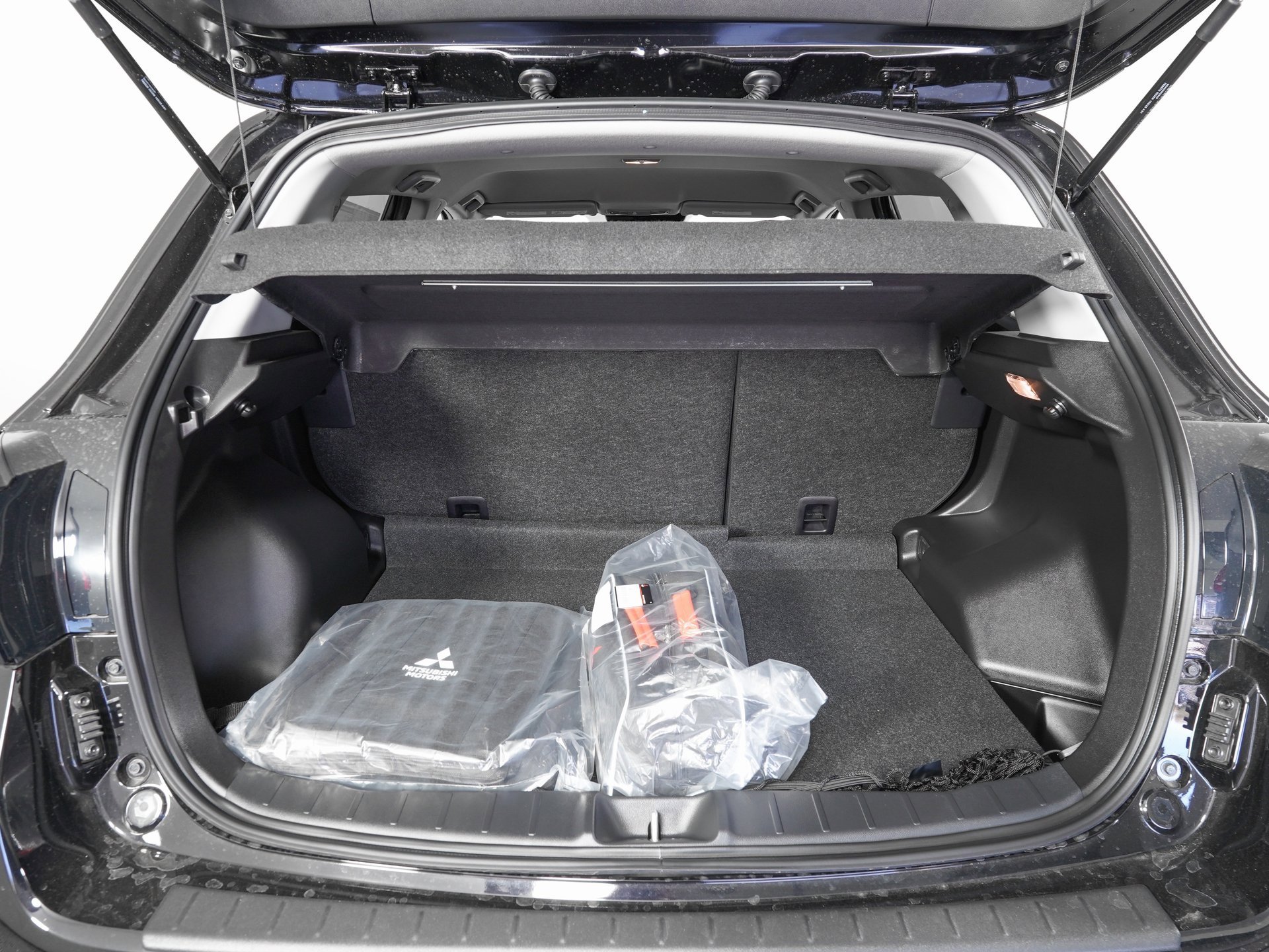 Used 2025 Mitsubishi Outlander Sport ES image 9