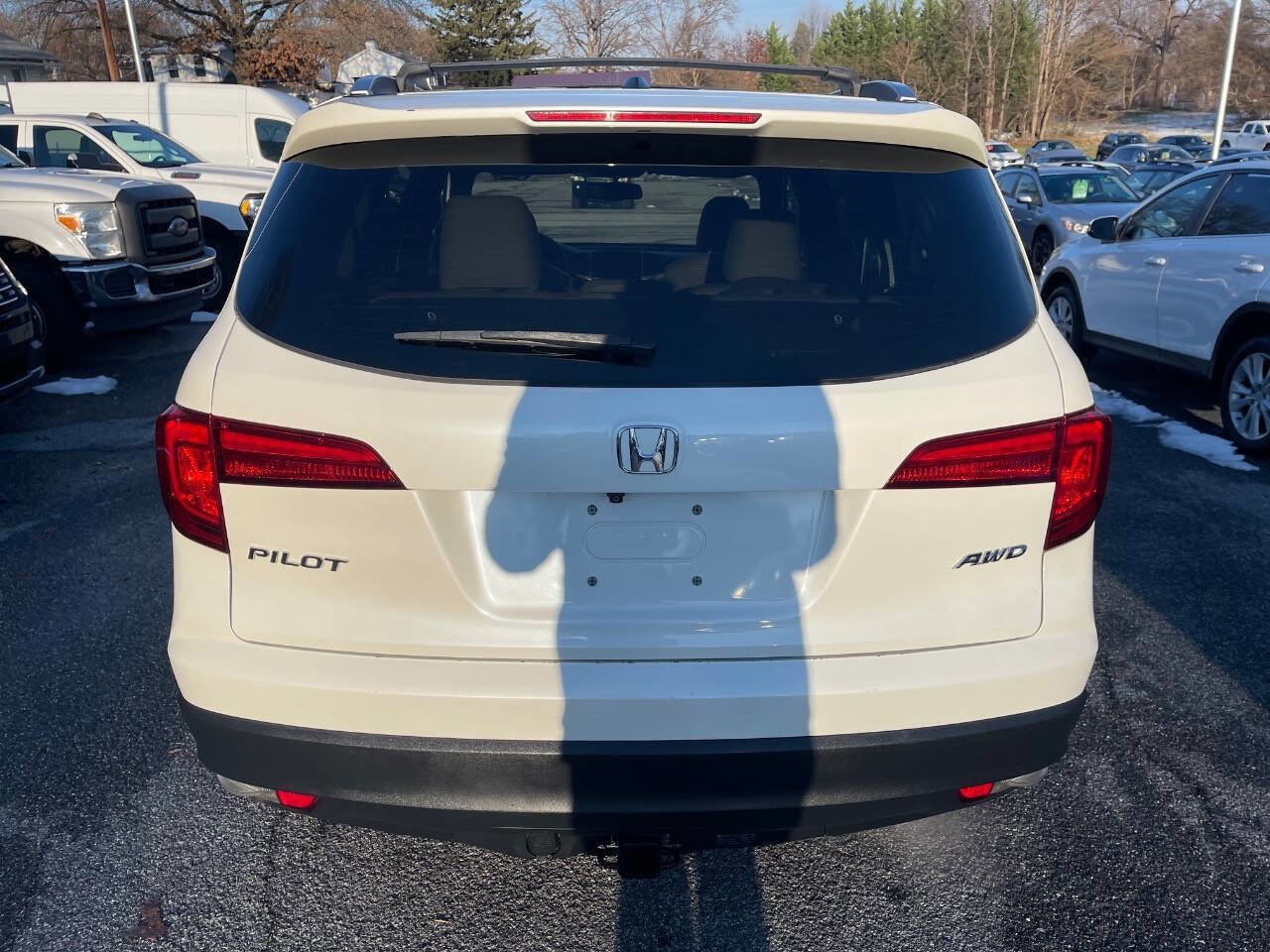 Used 2017 Honda Pilot EX-L image 5