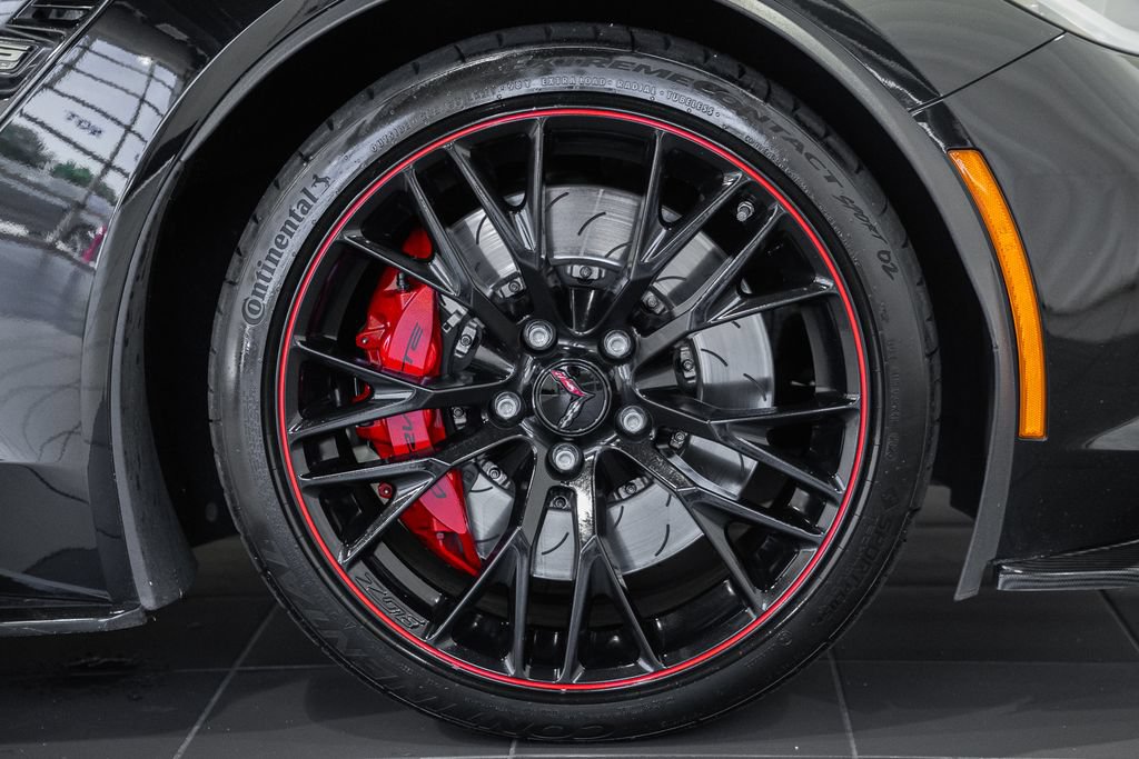 Used 2017 Chevrolet Corvette Z06 RWD image 15