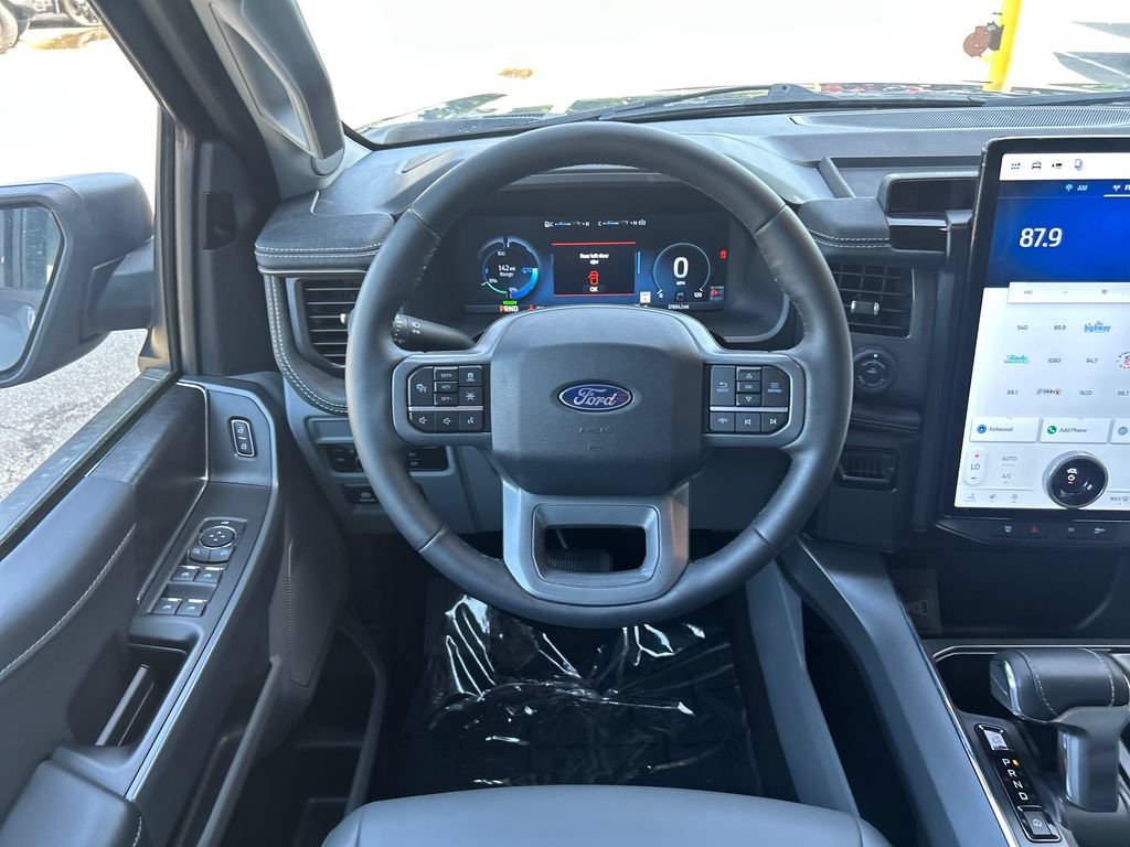Used 2025 Ford F150 Lightning Flash AWD/4WD image 16