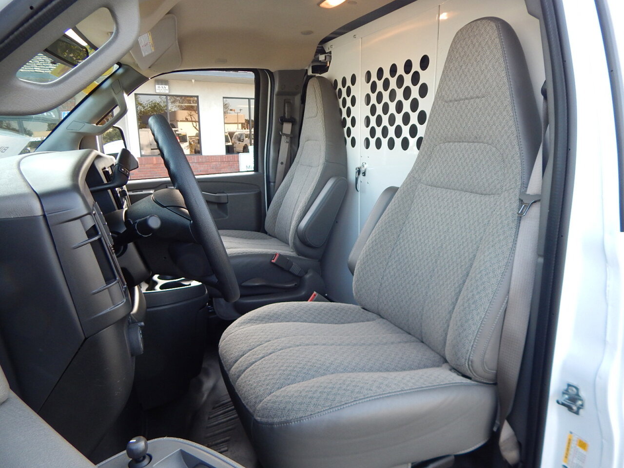 Used 2025 Chevrolet Express 2500 w/ Driver Convenience Package image 18