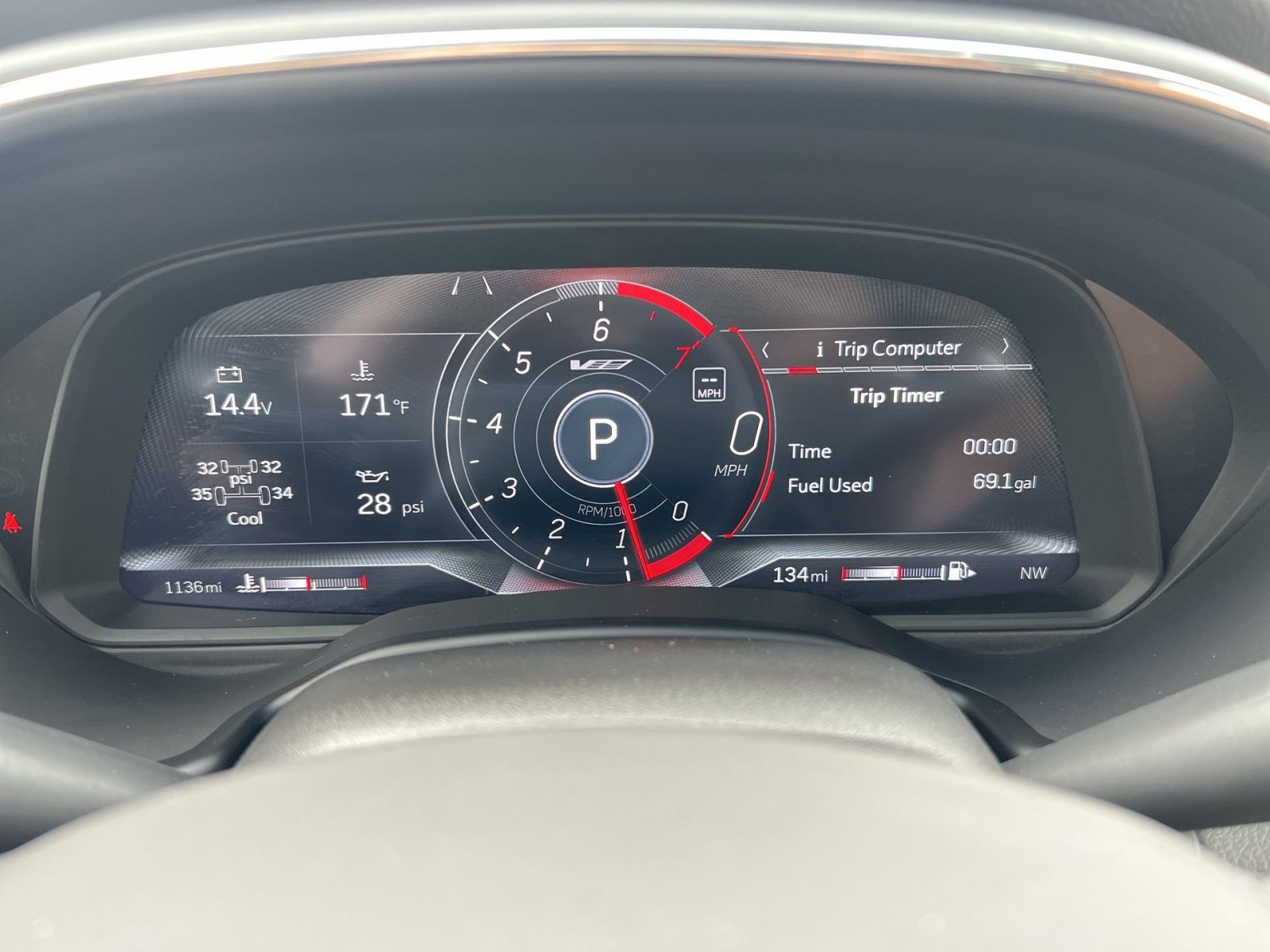 Used 2023 Cadillac CT5 V w/ Platinum Package RWD image 17