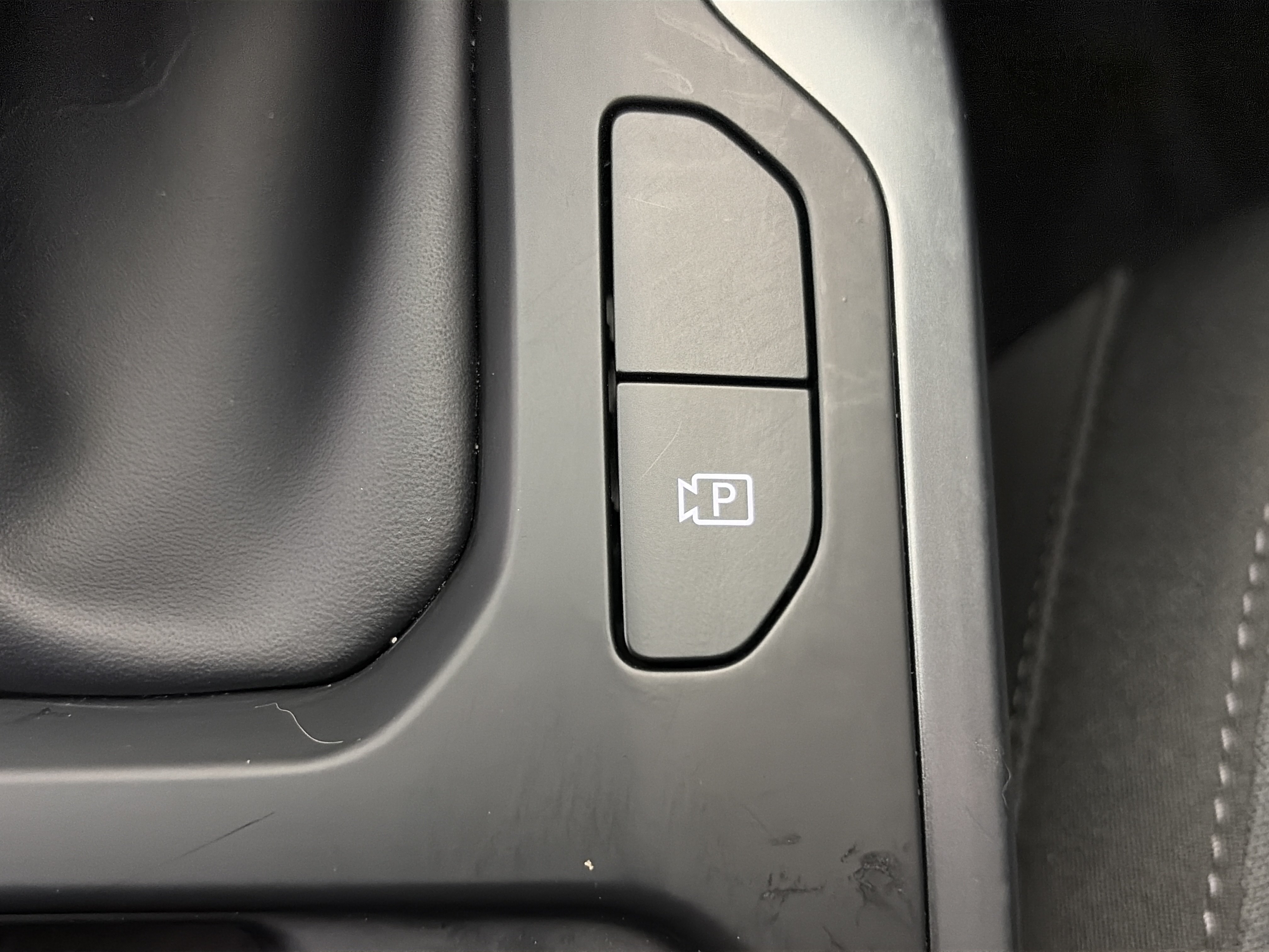 Used 2025 Kia K4 FWD image 23