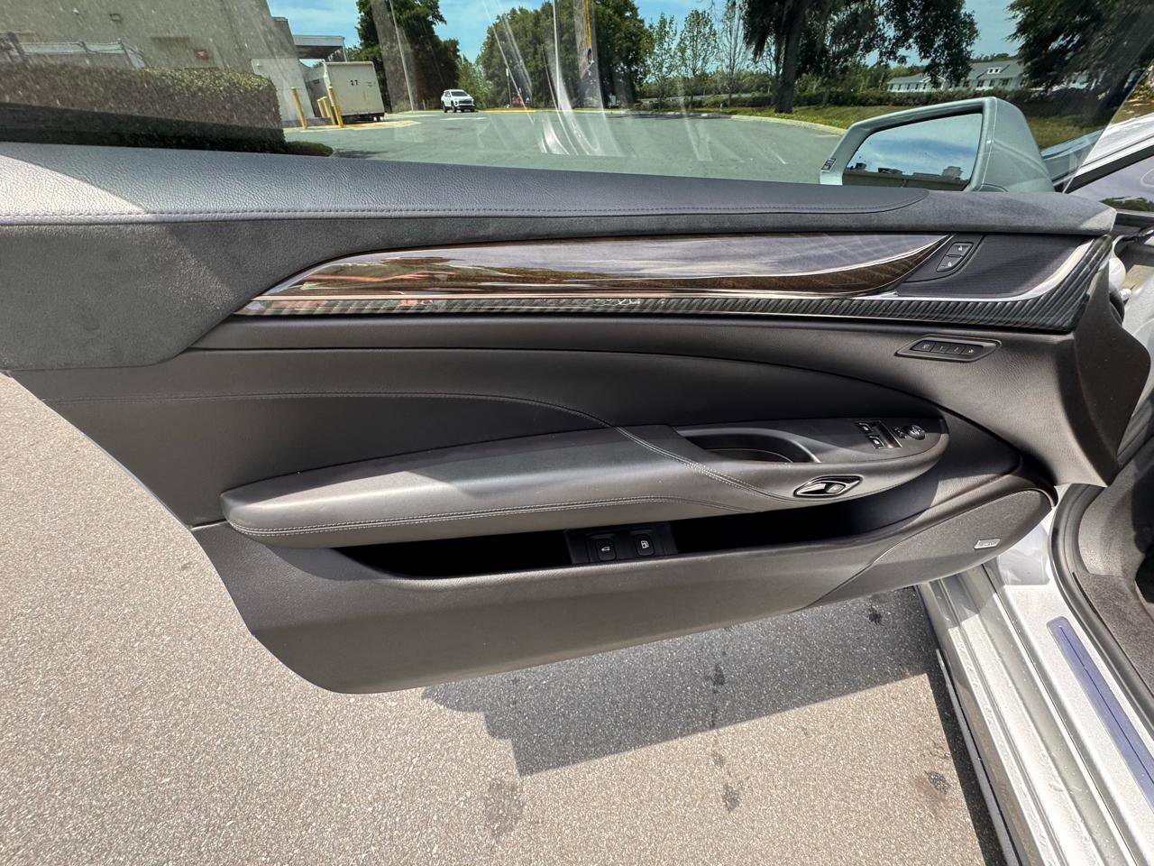 Used 2014 Cadillac ELR w/ Luxury Package FWD image 18