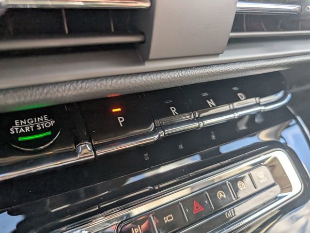 Used 2026 Lincoln Corsair Premiere image 24