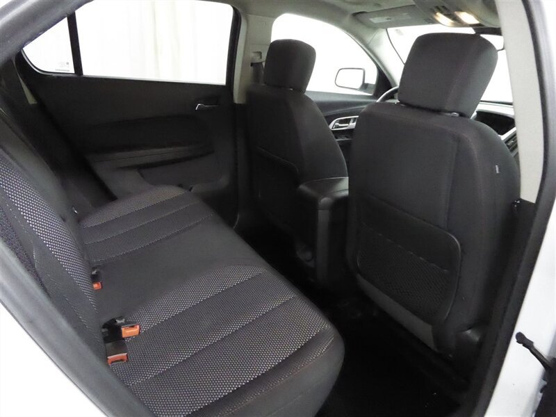 Used 2015 Chevrolet Equinox LT w/ Driver Convenience Package image 29