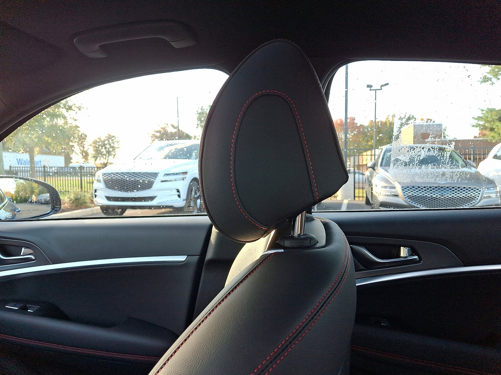 Certified 2025 Genesis G70 2.5T w/ Sport Prestige Package image 17