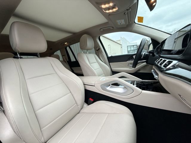 Used 2022 Mercedes-Benz GLS 450 4MATIC image 14