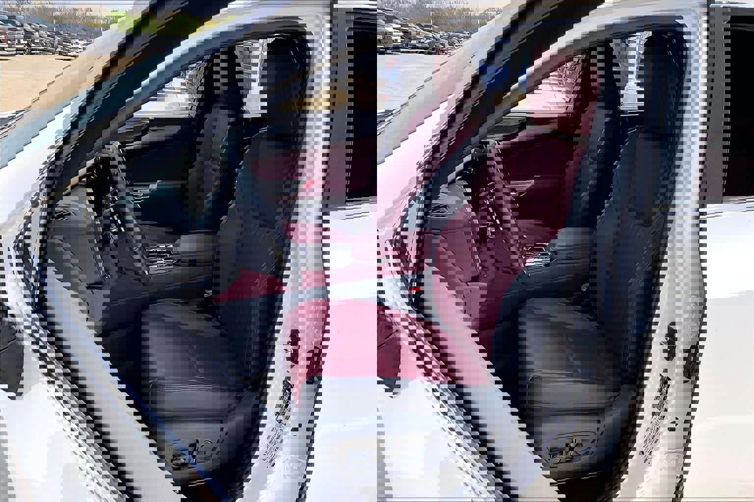 Used 2025 Lexus NX 250 FWD w/ Towing Package (2000 Lbs) image 7