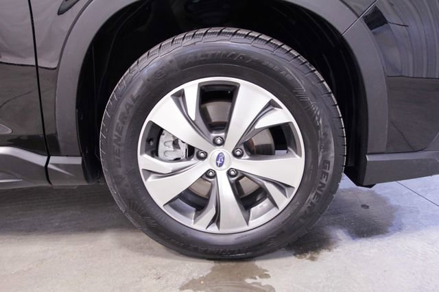 Used 2023 Subaru Ascent Premium w/ Convenience Package image 11