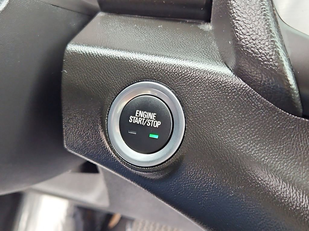 Used 2024 GMC Terrain SLE image 16