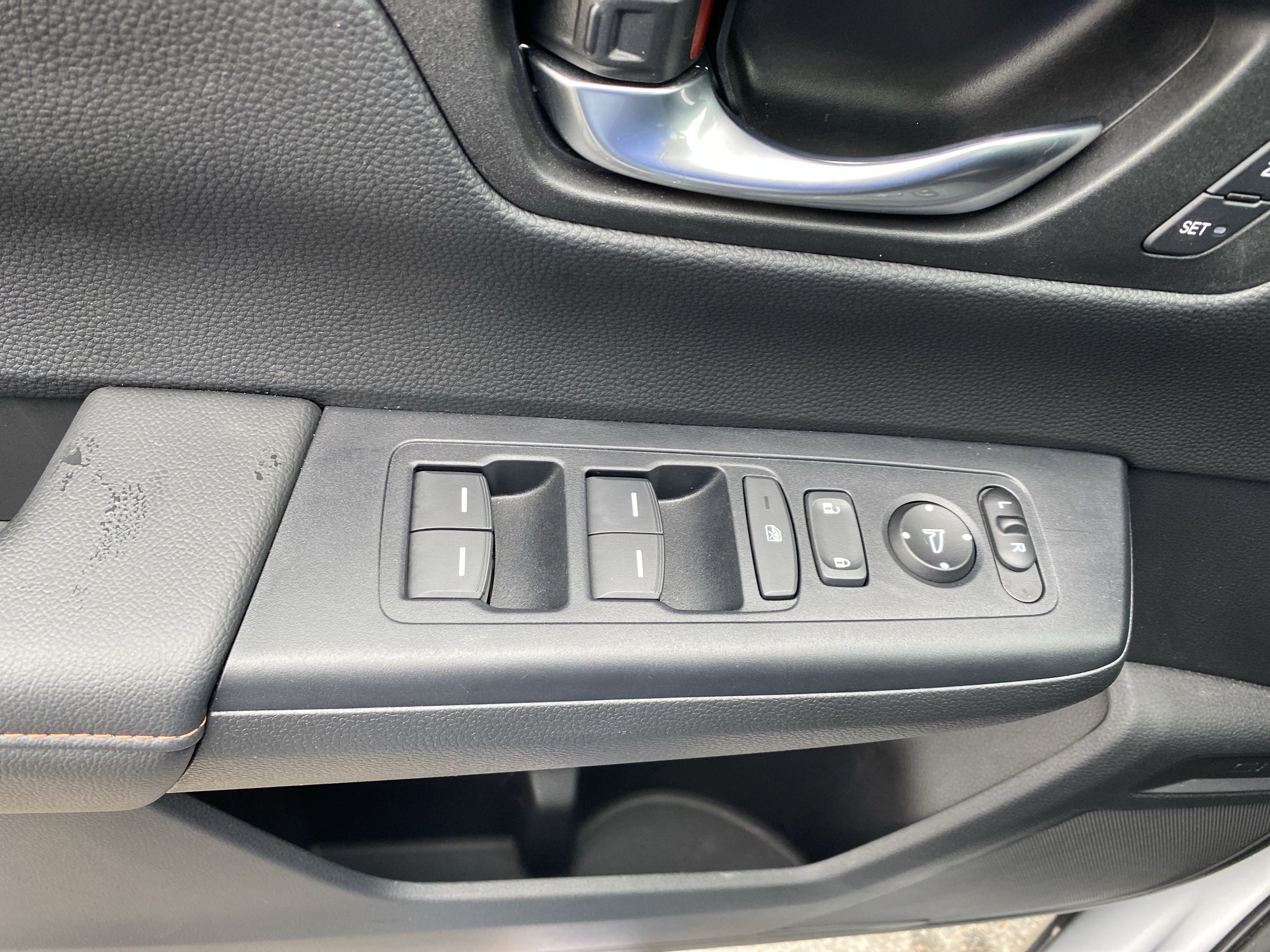 Certified 2025 Honda CR-V Sport-L image 40