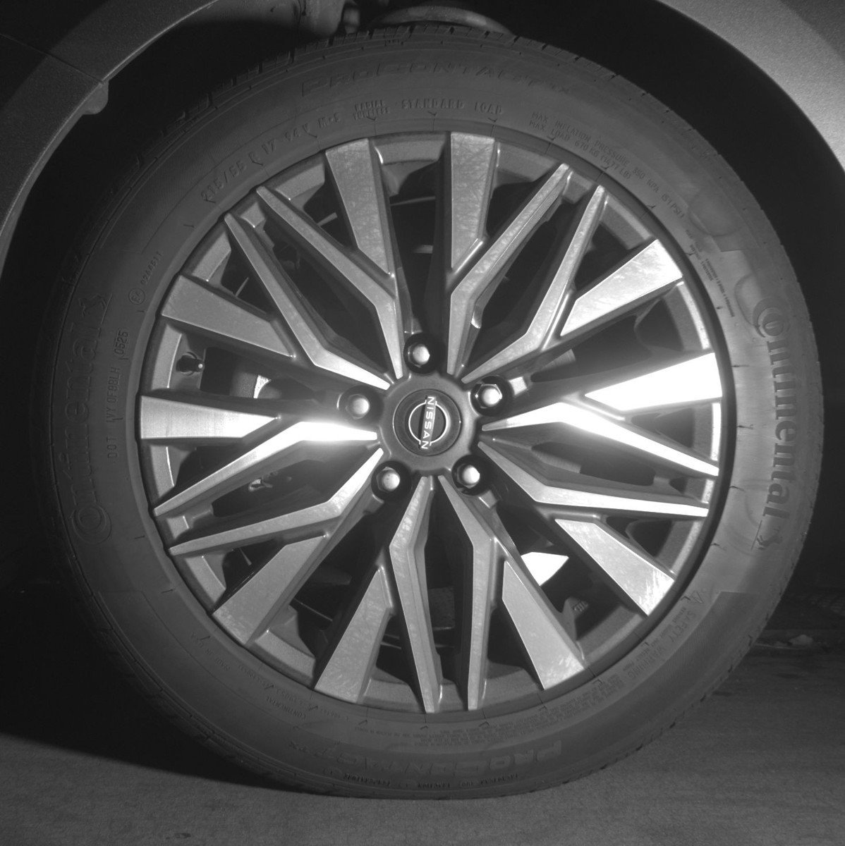 Used 2025 Nissan Altima 2.5 SV image 12