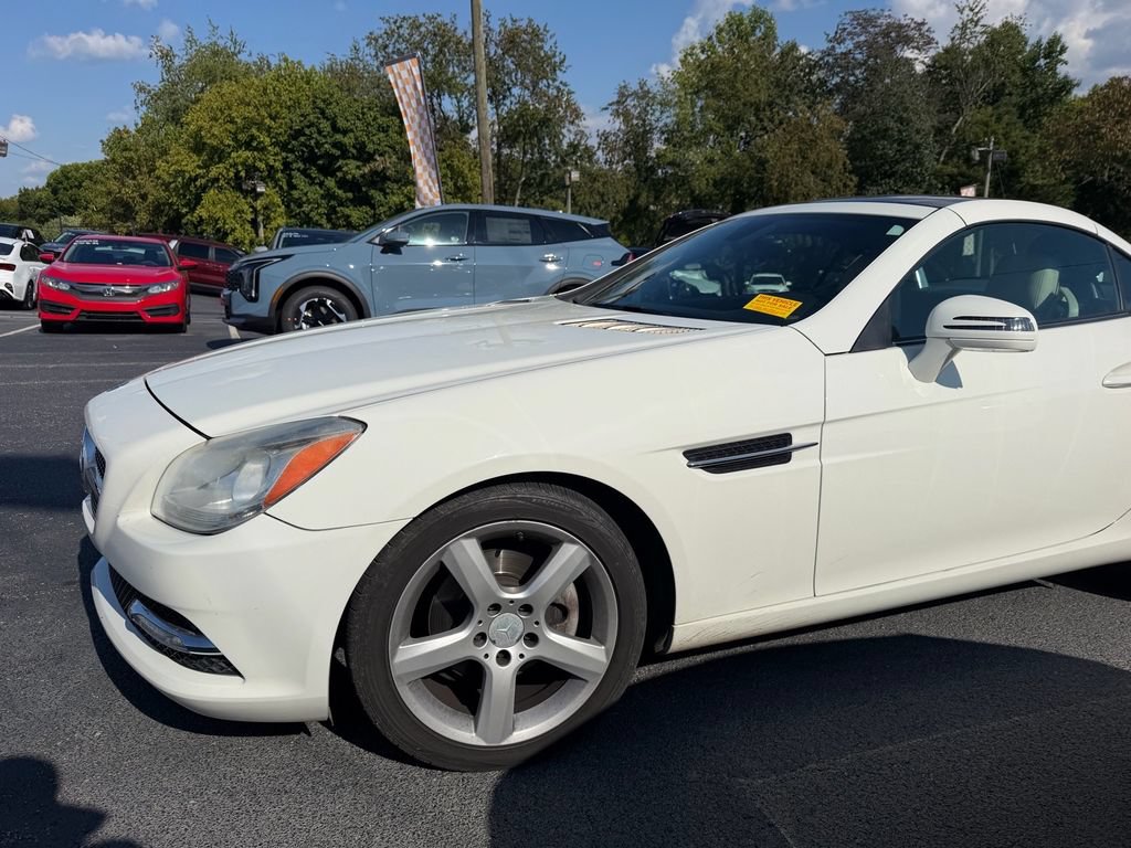 Used 2013 Mercedes-Benz SLK 250 image 8