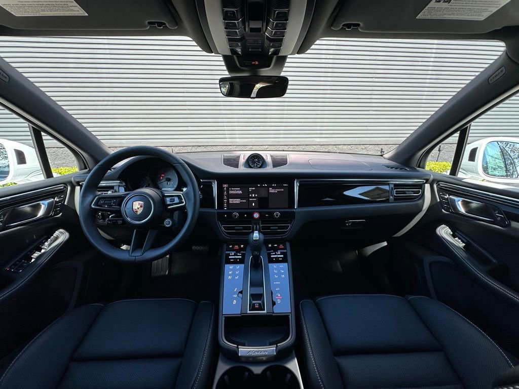 Used 2026 Porsche Macan S AWD/4WD image 6