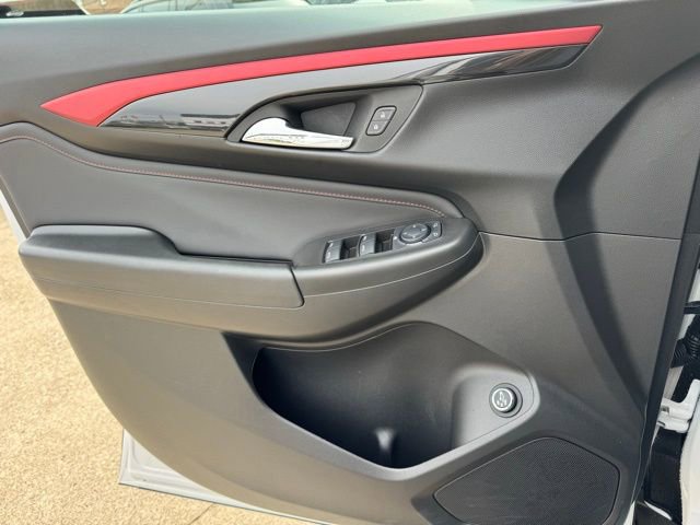 Used 2025 Chevrolet TrailBlazer RS w/ Convenience Package image 19