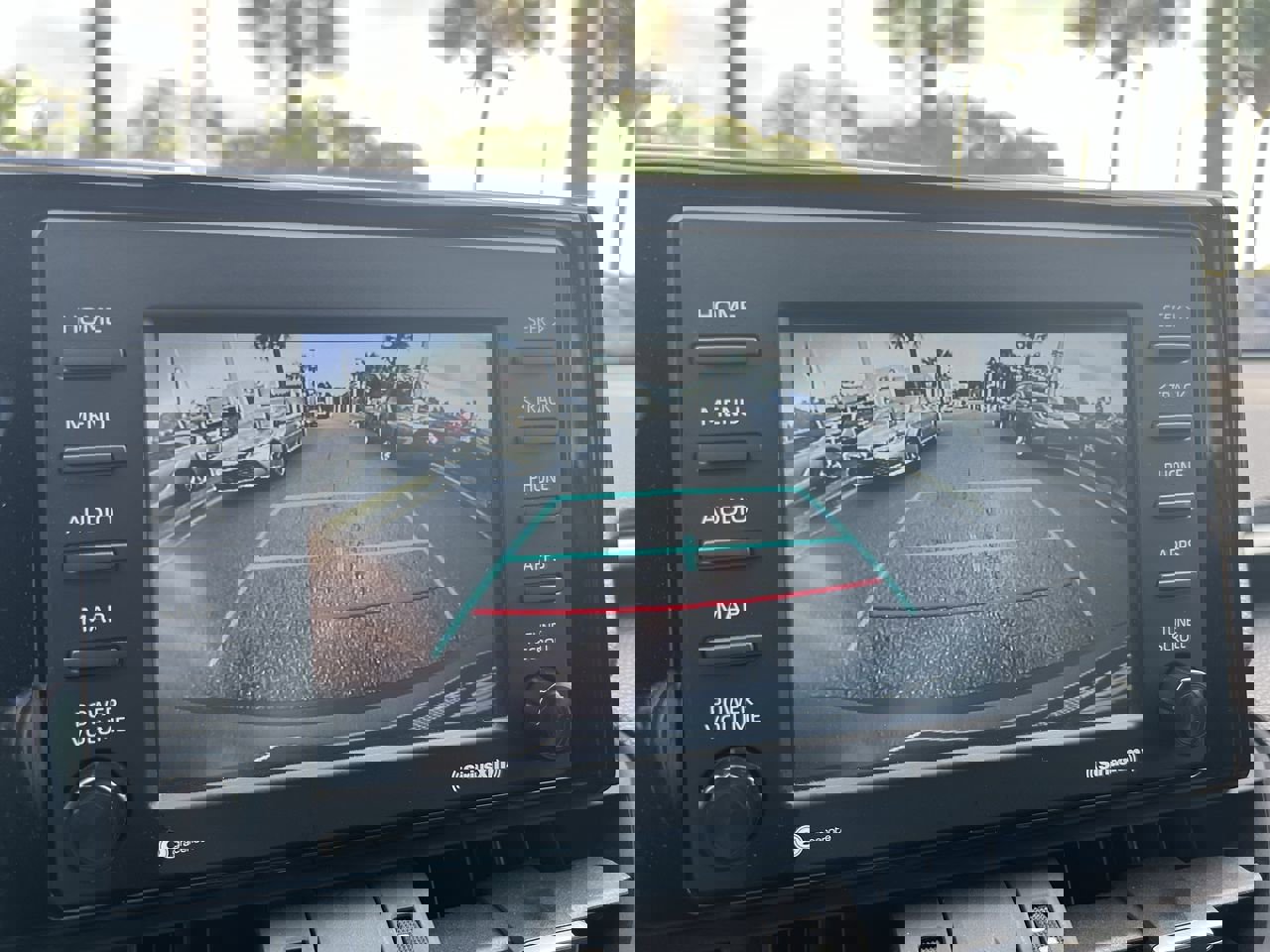 Used 2021 Toyota RAV4 XLE Premium image 25