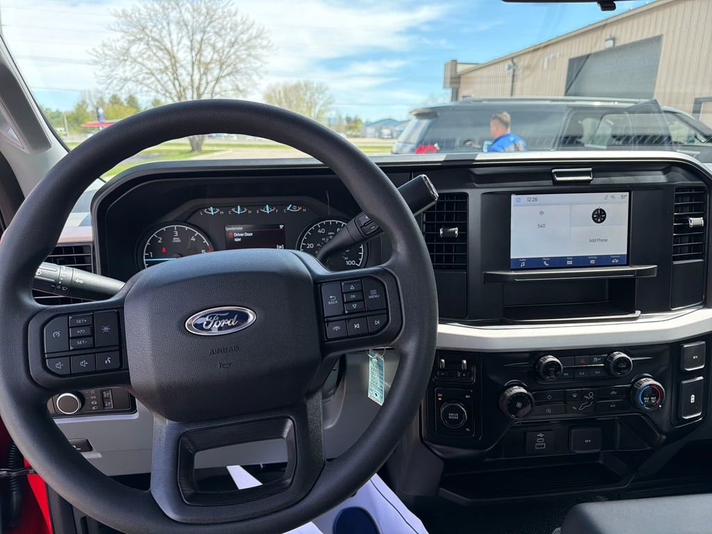 Used 2026 Ford F550 4x4 Regular Cab Super Duty image 13