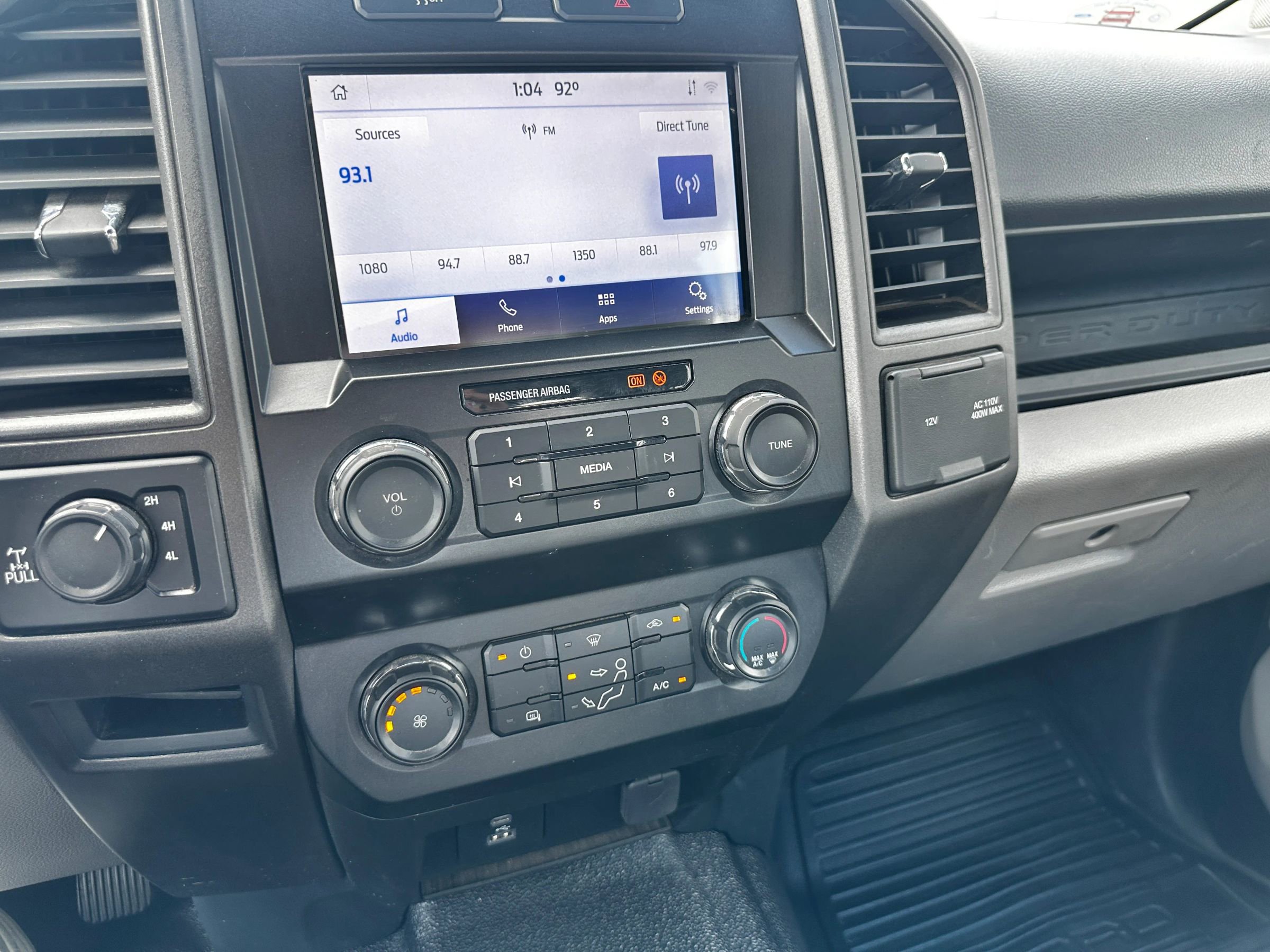 Used 2022 Ford F250 XL w/ Power Equipment Group image 25