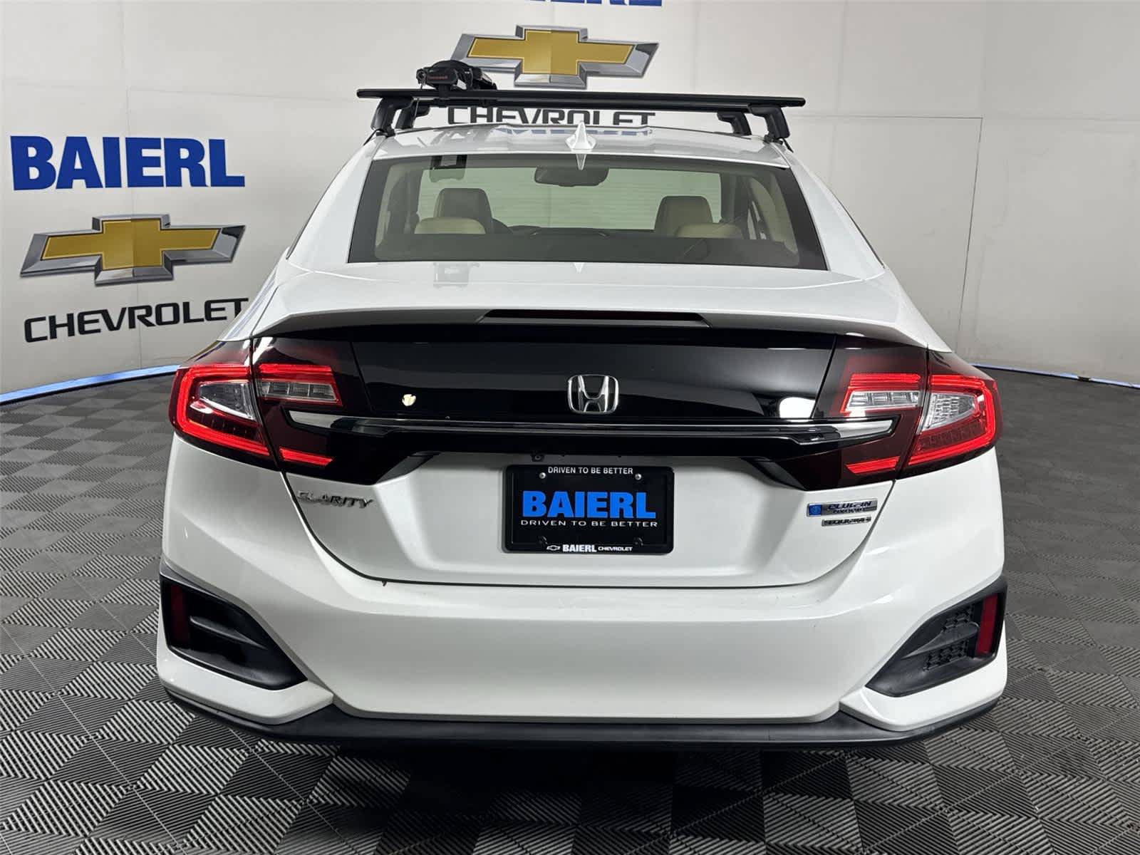 Used 2018 Honda Clarity Touring image 4