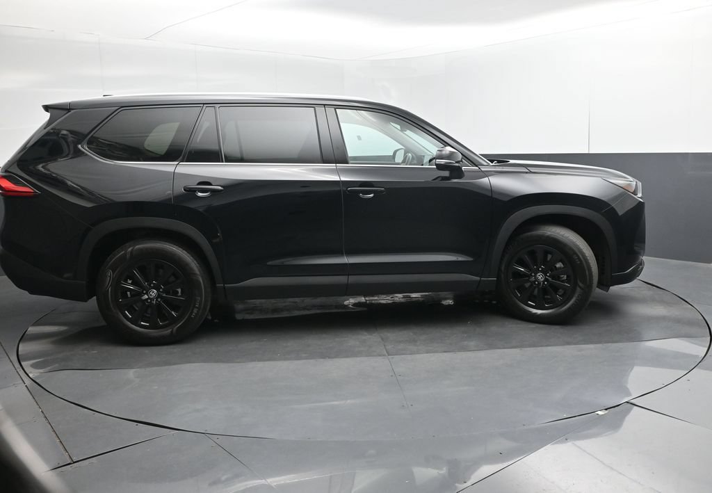 Used 2024 Toyota Grand Highlander AWD image 33