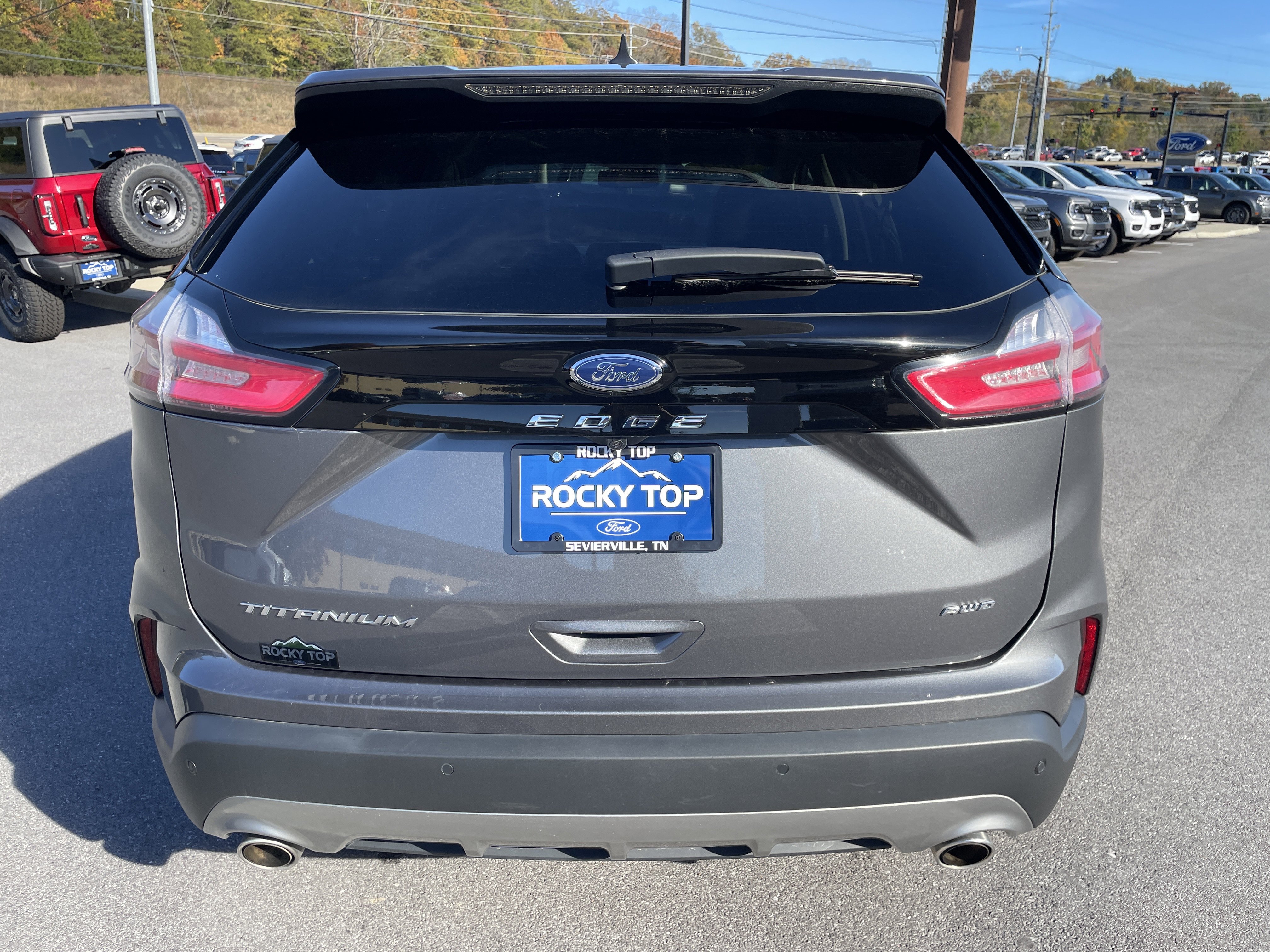 Used 2024 Ford Edge Titanium image 6