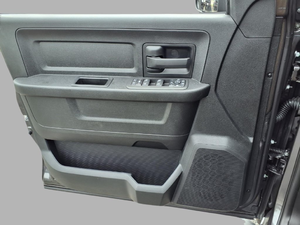 New 2027 RAM 2500 Tradesman AWD/4WD image 17