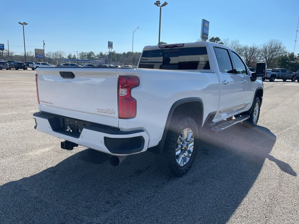 Used 2024 Chevrolet Silverado 2500 High Country w/ High Country Premium Package image 5