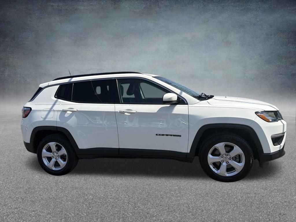 Used 2018 Jeep Compass Latitude image 7
