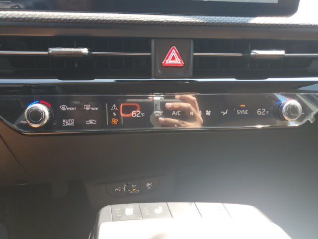 New 2026 Kia EV6 Wind RWD image 36