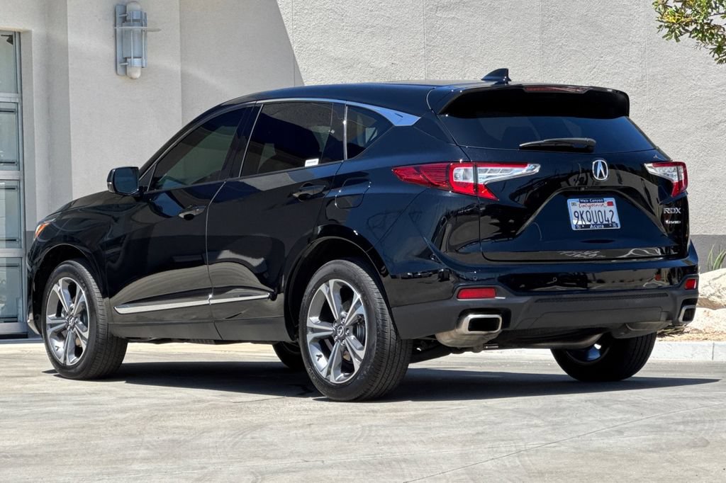 Certified 2024 Acura RDX w/ Advance Package AWD/4WD image 3