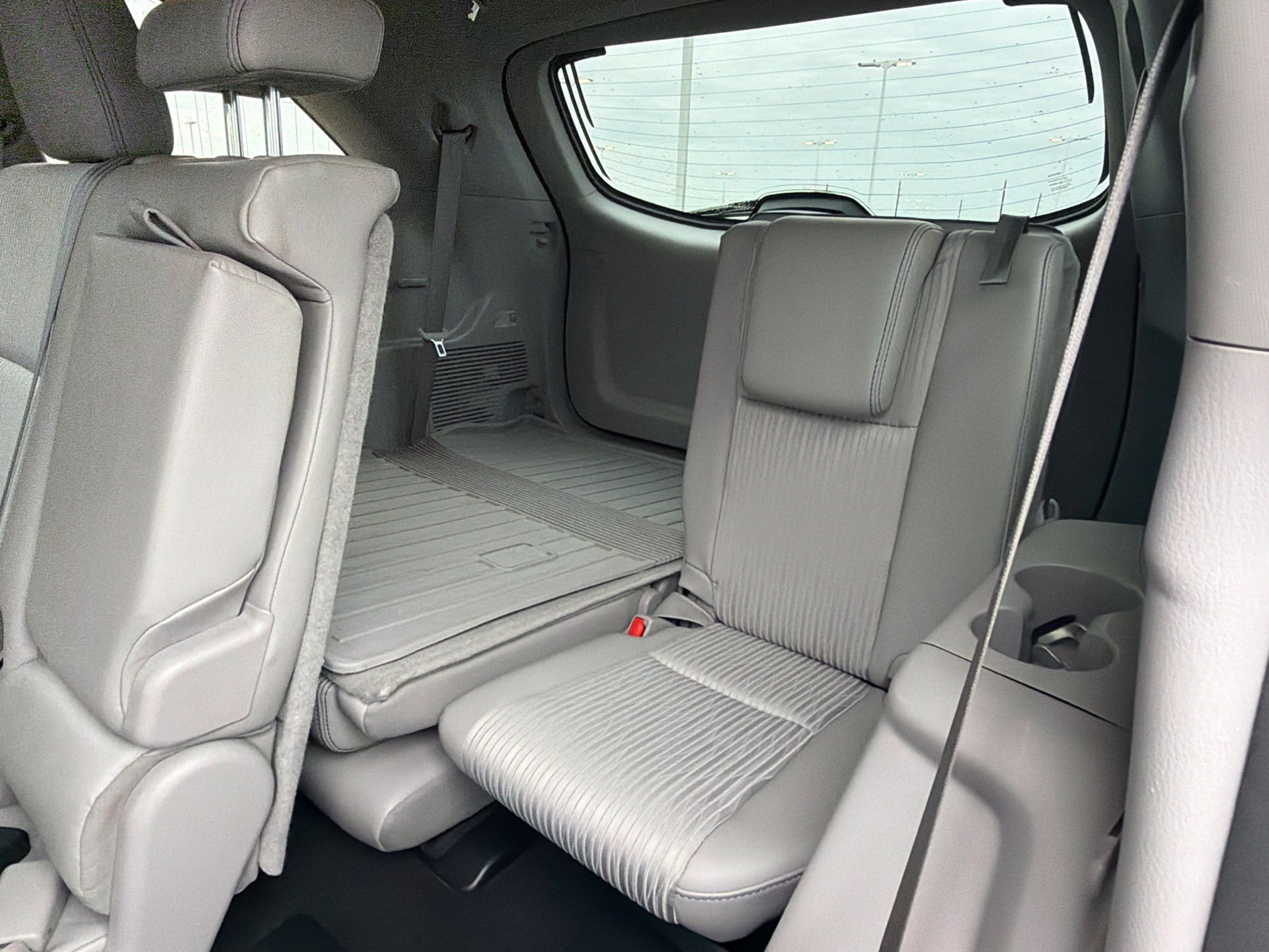 Used 2018 Toyota Highlander Plus AWD/4WD image 12