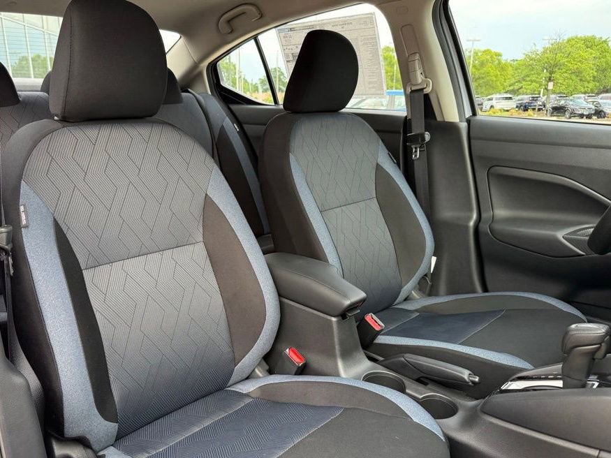 New 2025 Nissan Versa SV image 25
