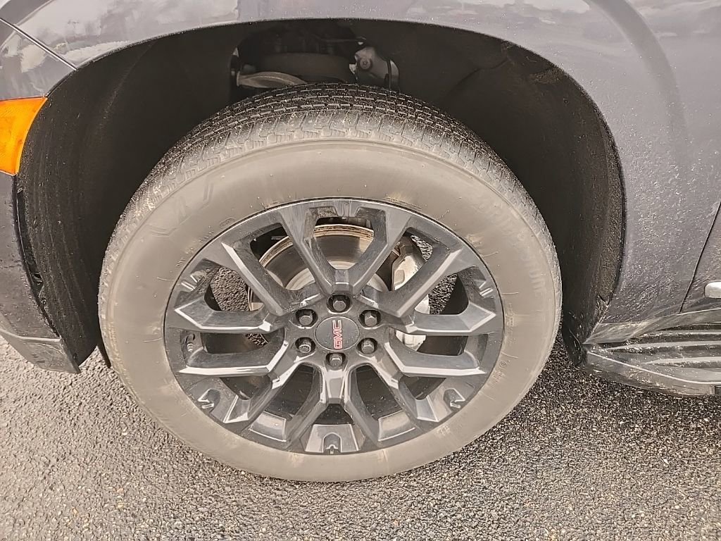 Used 2023 GMC Yukon Denali w/ LPO, Floor Liner Package image 34