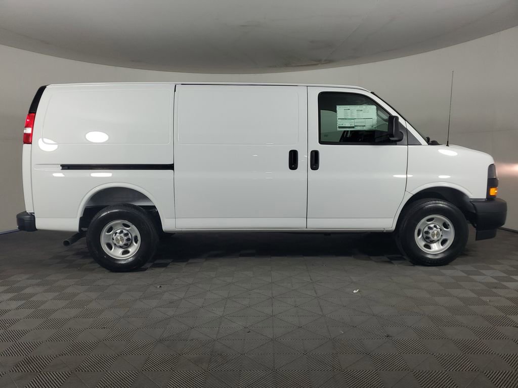 New 2026 Chevrolet Express 2500 w/ Driver Convenience Package RWD image 2