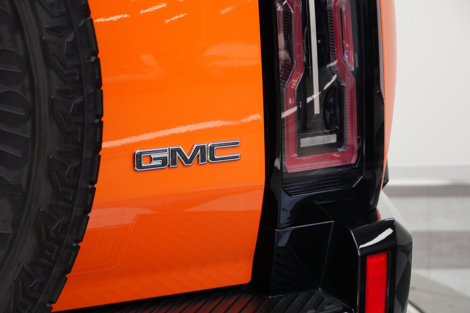Used 2024 GMC Hummer EV 3X image 45