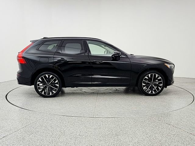 New 2026 Volvo XC60 B5 Ultra w/ Protection Package Premier image 4