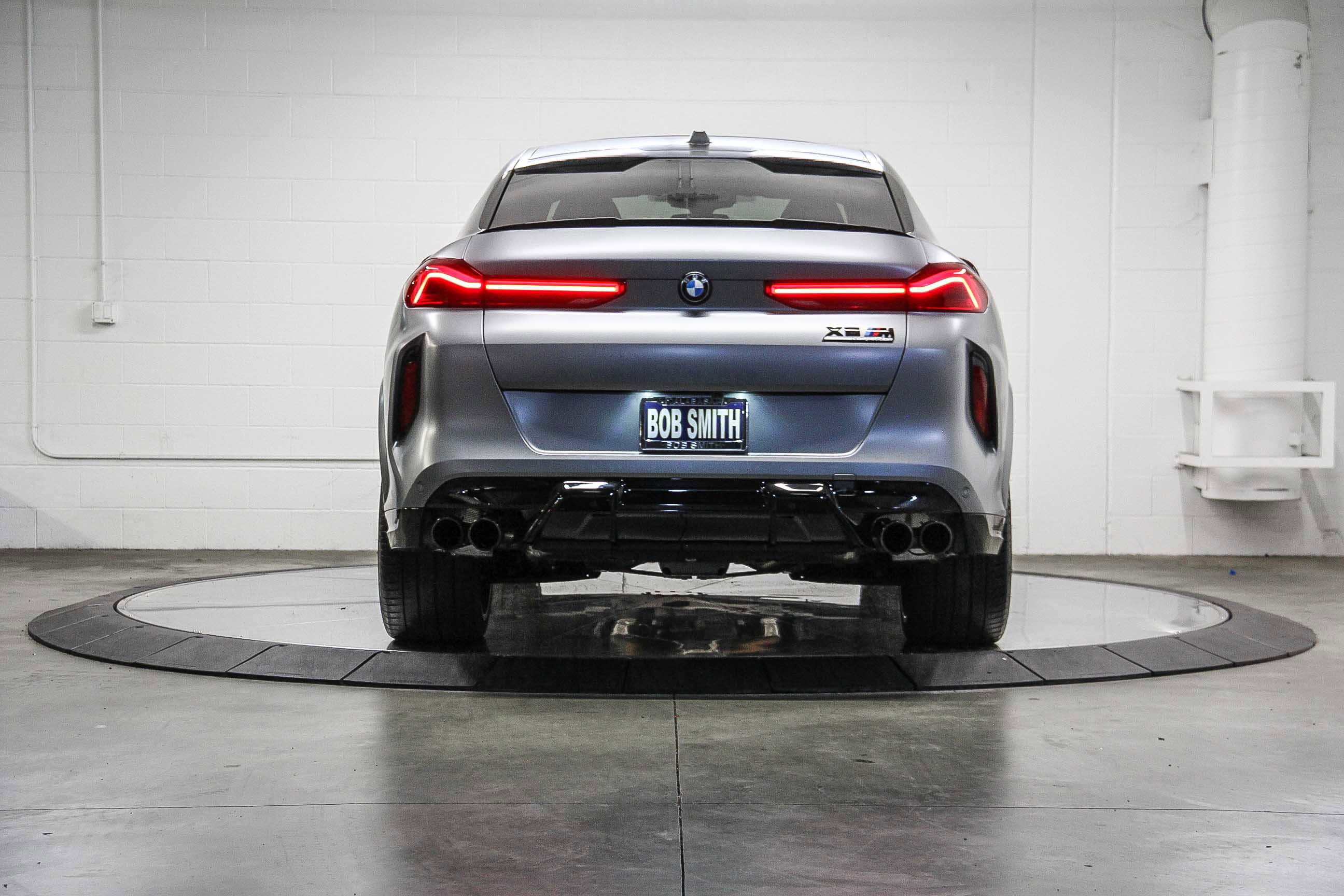 Used 2025 BMW X6 M Competition w/ Executive Package image 5